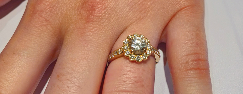 Custom engagement ring by Litwins